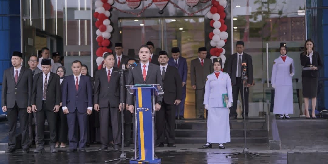 Bank Sultra Gelar Upacara Bendera Peringatan HUT ke-80 Republik Indonesia