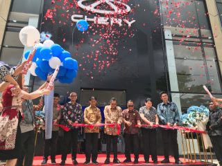Chery Resmikan Dealer AEM Kendari, Perkuat Ekspansi dan Layanan di Sulawesi Tenggara