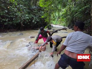 Mayat Pria Ditemukan Tersangkut di Dahan Kayu di Permandian Air Jatuh Kendari